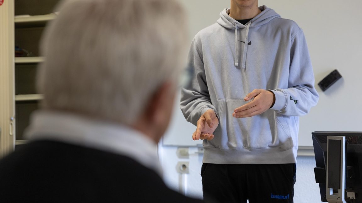 Comment réussir sa prise de contact : les astuces indispensables